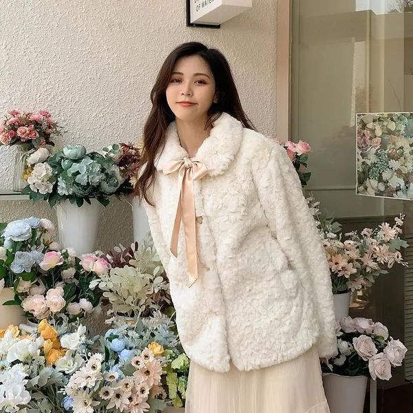 women's fur & faux heydress 2021 winter thick warm coats female elegant white bow single breasted outerwears lady sweet fashion, Black
women's fur & faux heydress 2021 winter thick warm coats female elegant white bow single breasted outerwears lady sweet fashion, Black