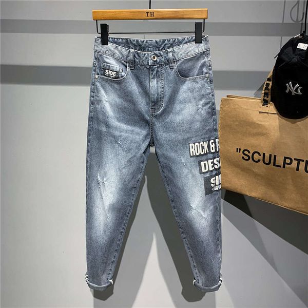 spring and autumn new printed letter jeans men's brand casual handsome long pants personality youth fashion, Blue
spring and autumn new printed letter jeans men's brand casual handsome long pants personality youth fashion, Blue