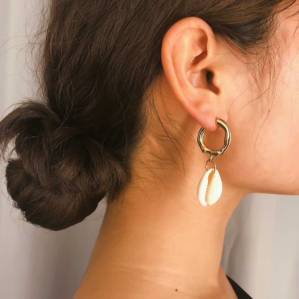 jewelry simple set irregular geometry personalized c-shaped shell creative earrings, Silver
jewelry simple set irregular geometry personalized c-shaped shell creative earrings, Silver
