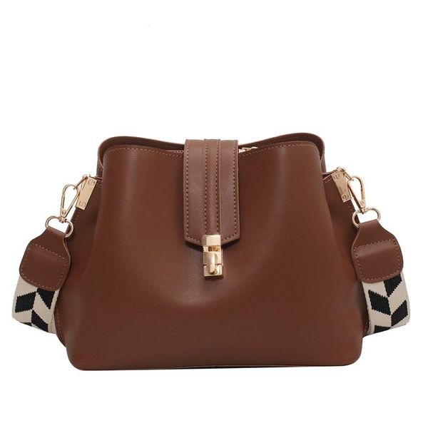 cross body vintage simple small pu leather bucket crossbody bags for women 2021 designer fashion ladies luxury black shoulder handbags sac
cross body vintage simple small pu leather bucket crossbody bags for women 2021 designer fashion ladies luxury black shoulder handbags sac
