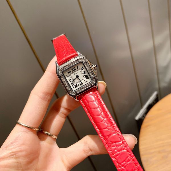 fashion leisure trend diamond inlaid lovers watch square simple waterproof quartz for men and women, Slivery;brown
fashion leisure trend diamond inlaid lovers watch square simple waterproof quartz for men and women, Slivery;brown