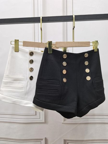 women's shorts 2021ss summer fashion women golden buttons pants for ladies 2 color gdnz 7.18, White;black
women's shorts 2021ss summer fashion women golden buttons pants for ladies 2 color gdnz 7.18, White;black
