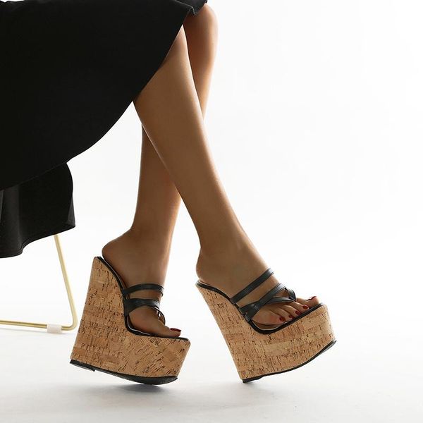 2021 summer new outdoor flip flops shallow platform wedges heel slippers women fashion high heels sandals female shoes, Black
2021 summer new outdoor flip flops shallow platform wedges heel slippers women fashion high heels sandals female shoes, Black