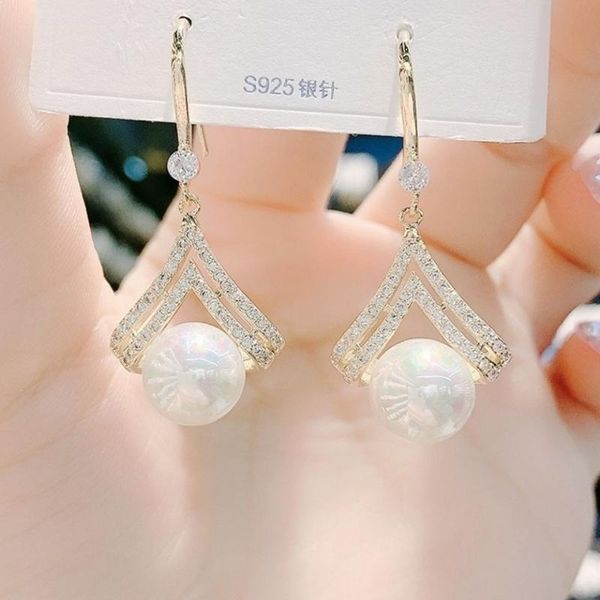 dangle & chandelier 2021 trend round pearl pendant earrings personality elegant lady metal women jewelry women's, Silver
dangle & chandelier 2021 trend round pearl pendant earrings personality elegant lady metal women jewelry women's, Silver
