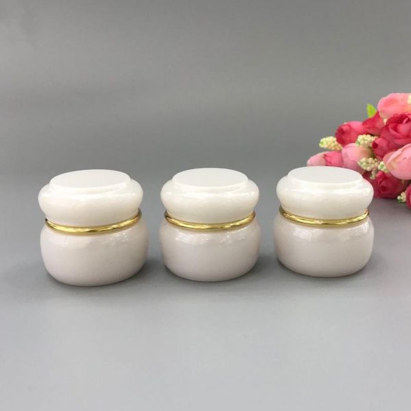 10/20/30pcs 15g acrylic cosmetic empty jar pot eyeshadow lip face cream sample container refillable bottles
10/20/30pcs 15g acrylic cosmetic empty jar pot eyeshadow lip face cream sample container refillable bottles