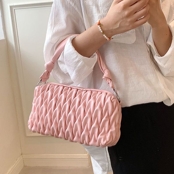 elegant female square shoulder bag 2021 new high-quality pu leather womens handbag pleated metal chain messenger crossbody bag
elegant female square shoulder bag 2021 new high-quality pu leather womens handbag pleated metal chain messenger crossbody bag