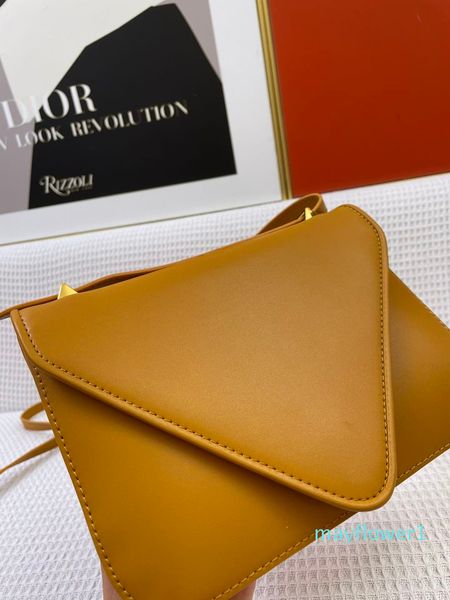 2021 bag genuine leather fashion shoulder bag ew120