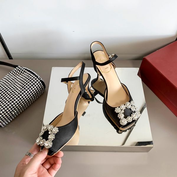 stiletto high heel 7.5cm designer sandals fashion casual temperament women sandal grade genuine leathers ladies shoes elegant real leather c, Black
stiletto high heel 7.5cm designer sandals fashion casual temperament women sandal grade genuine leathers ladies shoes elegant real leather c, Black