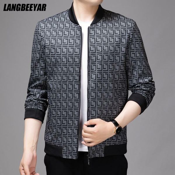 new designer brand luxury casual fashion baseball collar bomber mens jackets and coats windbreaker men clothing, Black;brown
new designer brand luxury casual fashion baseball collar bomber mens jackets and coats windbreaker men clothing, Black;brown