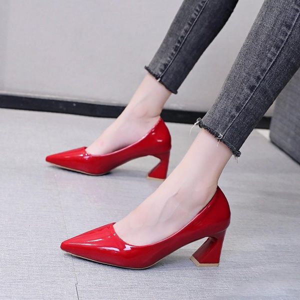 dress shoes slip on women 2021 spring pumps work professional summer high heels latest sandals ladies lace-up patent leather poi, Black
dress shoes slip on women 2021 spring pumps work professional summer high heels latest sandals ladies lace-up patent leather poi, Black