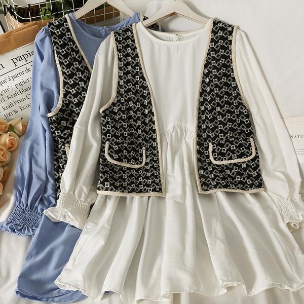 casual dresses woherb office ladies elegant vintage 2 pieces set for women long sleeve shirt + plaid vest dress suits 2021 korean fall, Black;gray
casual dresses woherb office ladies elegant vintage 2 pieces set for women long sleeve shirt + plaid vest dress suits 2021 korean fall, Black;gray