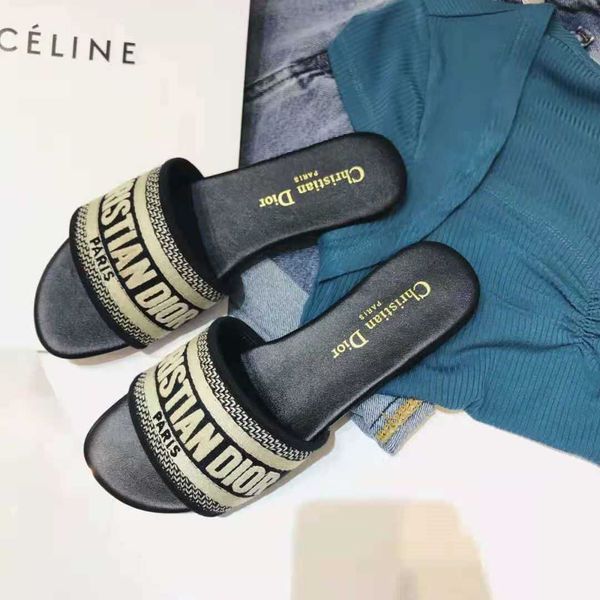 net red new summer dword embroidery with casual pattern, versatile fashion, flat slippers for women rip1 zmm, Black
net red new summer dword embroidery with casual pattern, versatile fashion, flat slippers for women rip1 zmm, Black