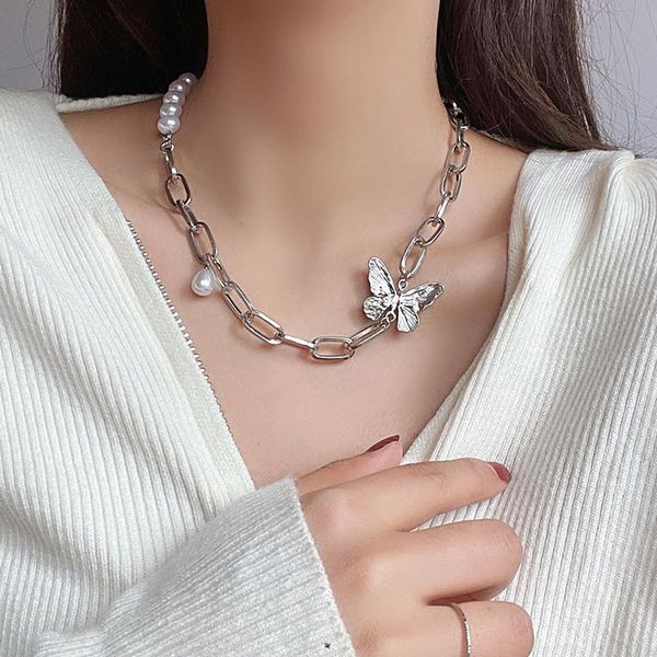 chokers fashion butterfly pearl pendant necklace for women statement korean style stitching clavicle chain jewelry, Golden;silver
chokers fashion butterfly pearl pendant necklace for women statement korean style stitching clavicle chain jewelry, Golden;silver