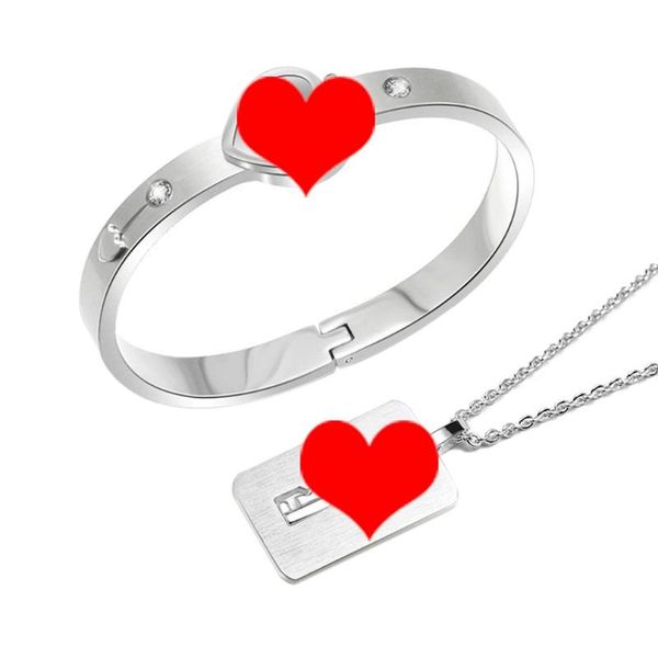 tennis titanium steel peach heart bracelet key necklace couple interlocking concentric lock portable convenient, Golden;silver
tennis titanium steel peach heart bracelet key necklace couple interlocking concentric lock portable convenient, Golden;silver