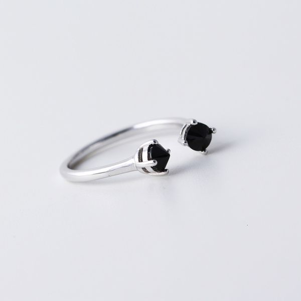 tyj0161 us minimalist fashion ring s925 sterling silver black zircon personalized fashion ring
tyj0161 us minimalist fashion ring s925 sterling silver black zircon personalized fashion ring