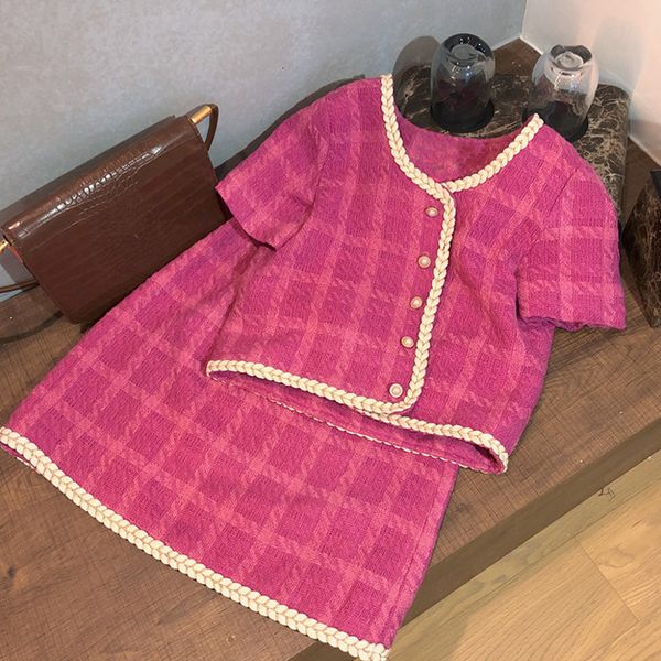 2021 new female elegant suit fashion tweed two women jacket coat crop + mini skirt set 2 piece outfits i6pu, Black;gray
2021 new female elegant suit fashion tweed two women jacket coat crop + mini skirt set 2 piece outfits i6pu, Black;gray