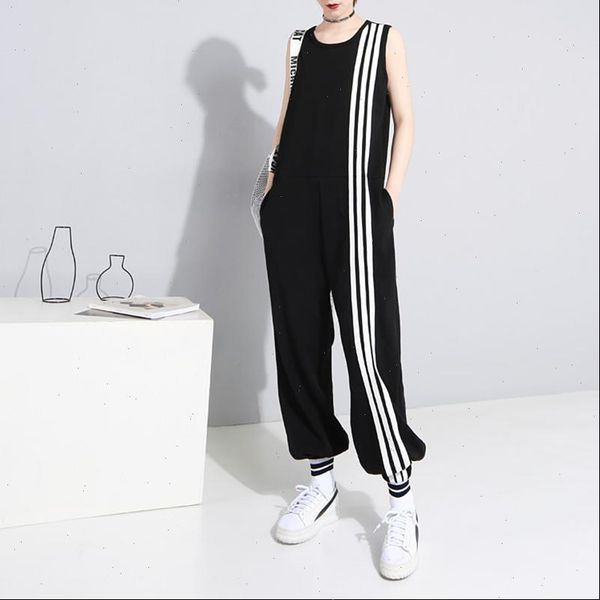 new women loose ankle length jumpsuits sleeveless o neck casual plus size patchwork striped jumpsuits 2021 summer drop shipping, Black;white
new women loose ankle length jumpsuits sleeveless o neck casual plus size patchwork striped jumpsuits 2021 summer drop shipping, Black;white