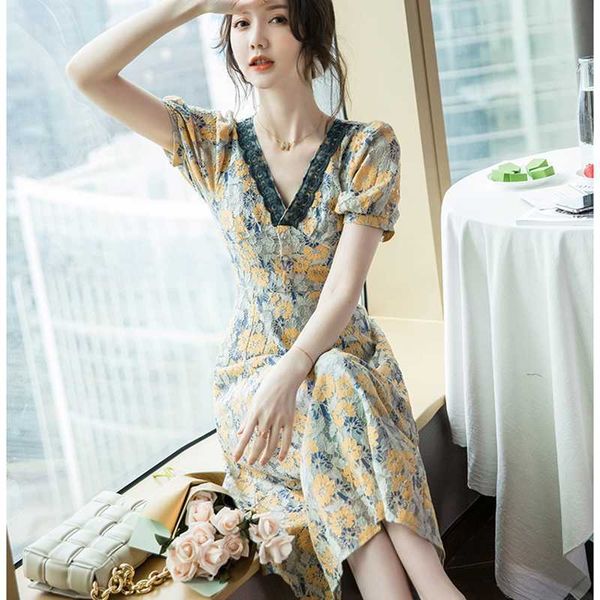 summer lace dresses women hollow out vintage short sleeve fashion high waist slim retro female vestidos 210529, Black;gray
summer lace dresses women hollow out vintage short sleeve fashion high waist slim retro female vestidos 210529, Black;gray