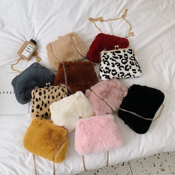 2020 autumn and winter new korean version plush womens bag leopard print chain shoulder messenger bag plush bag women, Black;red
2020 autumn and winter new korean version plush womens bag leopard print chain shoulder messenger bag plush bag women, Black;red