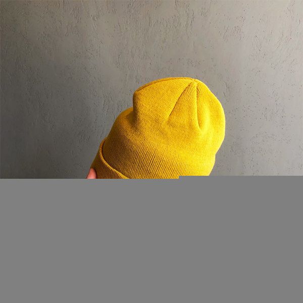 women's knitting autumn winter 2020 new comfortable and warm korean fashion letter wool hat, Blue;gray
women's knitting autumn winter 2020 new comfortable and warm korean fashion letter wool hat, Blue;gray
