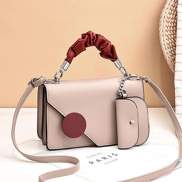 outdoor bags 2021 luxury bag for woman korean version of solid color fashion female messenger shoulder handbag
outdoor bags 2021 luxury bag for woman korean version of solid color fashion female messenger shoulder handbag