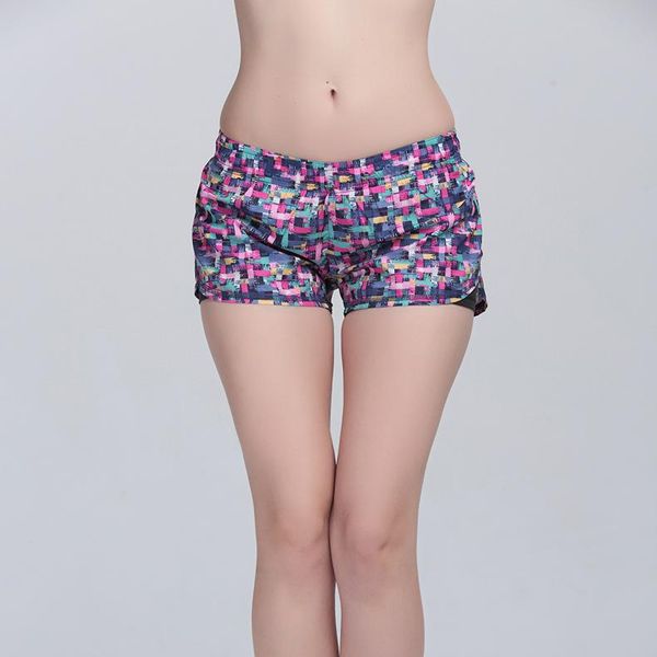 women's shorts korean version of thin sports women summer home loose leisure running fitness lady checkered, White;black
women's shorts korean version of thin sports women summer home loose leisure running fitness lady checkered, White;black
