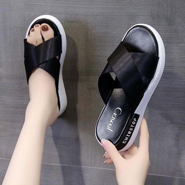 slippers 2021 women's flip flops summer the fashion round head comfortable open toe sandals solid color casual platform shoes, Black
slippers 2021 women's flip flops summer the fashion round head comfortable open toe sandals solid color casual platform shoes, Black