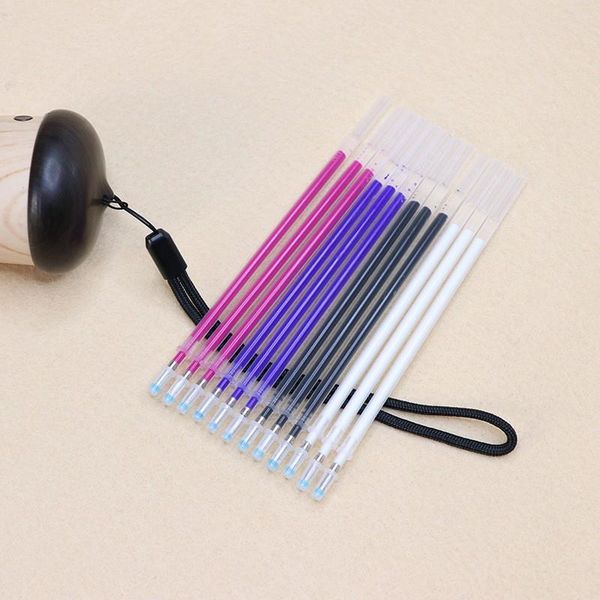ballpoint pens 20 pcs 0.7mm pen refill with automatically disappear ink at 60c/140f temperature for cloth and sewing leather temporary marki, Blue;orange
ballpoint pens 20 pcs 0.7mm pen refill with automatically disappear ink at 60c/140f temperature for cloth and sewing leather temporary marki, Blue;orange
