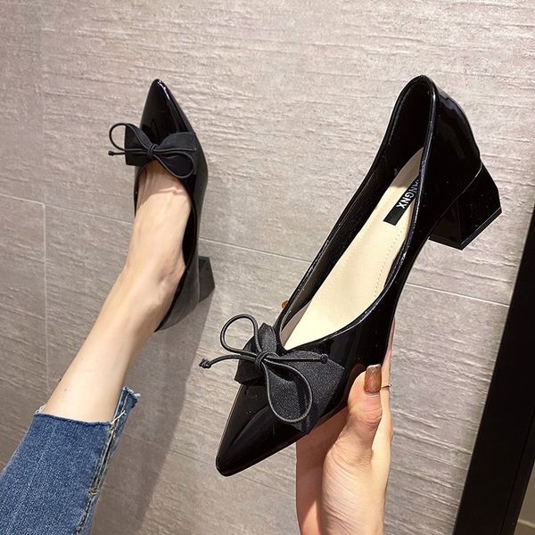 luxury dress shoes bow high thin heels fashion women's 2021 autumn soft leather shallow mouth pointed single sho, Black
luxury dress shoes bow high thin heels fashion women's 2021 autumn soft leather shallow mouth pointed single sho, Black