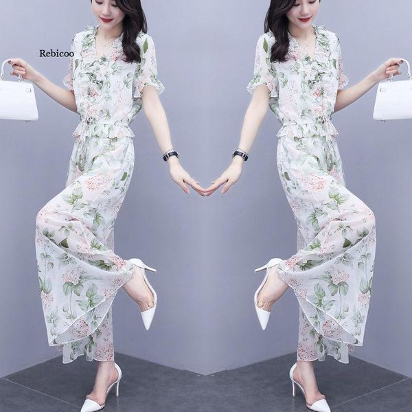 women's tracksuits floral chiffon wide-leg trouser suit women summer style lantern sleeve slim two-piece set elastic waist ruched v-nec, Gray
women's tracksuits floral chiffon wide-leg trouser suit women summer style lantern sleeve slim two-piece set elastic waist ruched v-nec, Gray