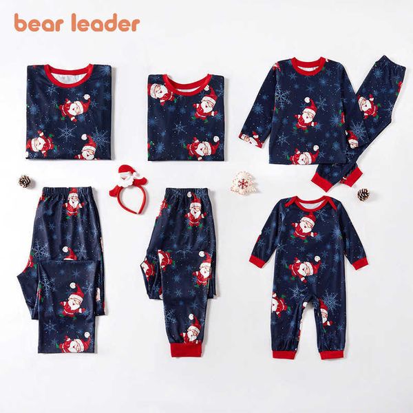 bear leader winter christmas family matching outfits dad mommy daughter clothes set women kids cartoon cute homewear pajamas 210708, Blue
bear leader winter christmas family matching outfits dad mommy daughter clothes set women kids cartoon cute homewear pajamas 210708, Blue