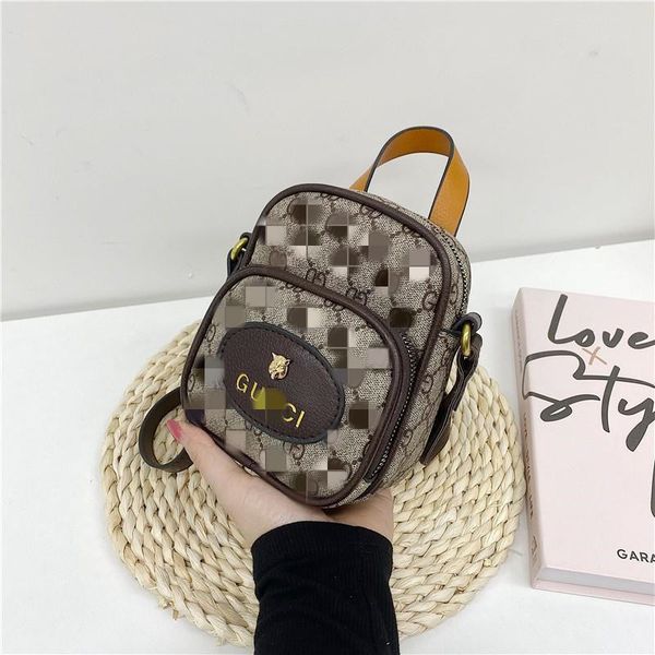 designer handbags 2021 new double tiger head mobile phone bag men's and women's fashion single shoulder messenger bag
designer handbags 2021 new double tiger head mobile phone bag men's and women's fashion single shoulder messenger bag