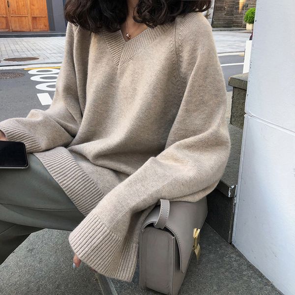 new 2021 japanese style winter coat fashion slouchy simple thin v-neck long sleeve knitted sweater v 4e1s, White;black
new 2021 japanese style winter coat fashion slouchy simple thin v-neck long sleeve knitted sweater v 4e1s, White;black