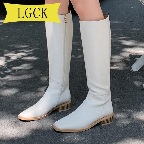 boots plus size 34-42 daily footwear leather knee high hig heel women winter warm fashion casual woman simple long, Black
boots plus size 34-42 daily footwear leather knee high hig heel women winter warm fashion casual woman simple long, Black