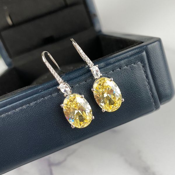 graff luxury earrings 925 sterling silver stud wedding anniversary bling yellow diamond earring engagement fashion jewelry women party, Golden;silver
graff luxury earrings 925 sterling silver stud wedding anniversary bling yellow diamond earring engagement fashion jewelry women party, Golden;silver