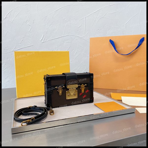 mens womens luxurys designers bags 2021 petite malle box fashion leather shoulder bag handbags purses crossbody bags mini wallet
mens womens luxurys designers bags 2021 petite malle box fashion leather shoulder bag handbags purses crossbody bags mini wallet