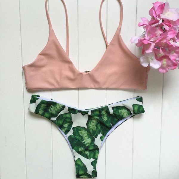 women's swimwear 2021 beachwear leaf print bikini push-ups triangle brazilian set, White;black
women's swimwear 2021 beachwear leaf print bikini push-ups triangle brazilian set, White;black