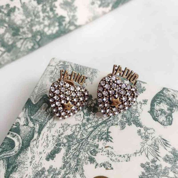 earrings fashion luxury designer jewelry d jia di 21 year classic love full drill zircon letter brass 925 silver needle, Golden
earrings fashion luxury designer jewelry d jia di 21 year classic love full drill zircon letter brass 925 silver needle, Golden