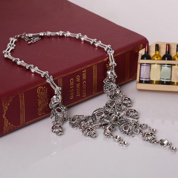 chokers fashion punk skull necklace silver gold color charms street cool evening party club dress jewelry gift for friends, Golden;silver
chokers fashion punk skull necklace silver gold color charms street cool evening party club dress jewelry gift for friends, Golden;silver