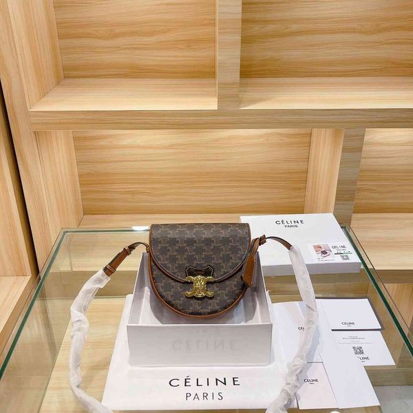 qingshe 2021 new fashion trend versatile revolving door laohua armpit leather women's leisure slanting bag crossbody bag ysj
qingshe 2021 new fashion trend versatile revolving door laohua armpit leather women's leisure slanting bag crossbody bag ysj