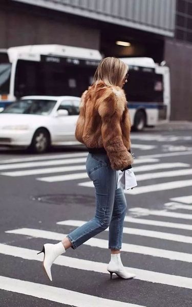 winter stay warm hairy gradient shaggy fox faux fur coat trendy women long sleeve furry fur jacket loose outerwear, Black
winter stay warm hairy gradient shaggy fox faux fur coat trendy women long sleeve furry fur jacket loose outerwear, Black