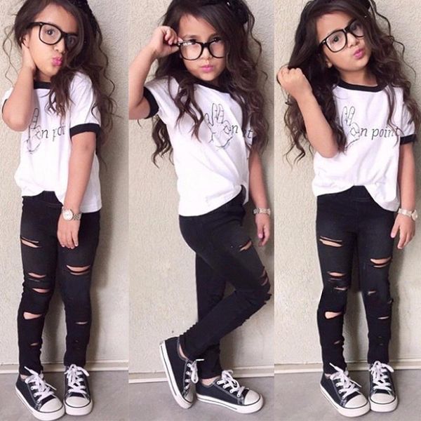 clothing sets summer casual kids girls set short sleeve letter print t-shirt long ripped pants suit, White
clothing sets summer casual kids girls set short sleeve letter print t-shirt long ripped pants suit, White