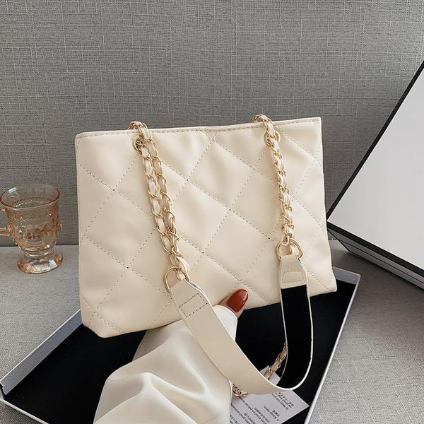evening bags the 2021 fairy bag pu chain packages fashionable western style restoring ancient ways one shoulder alar hand
evening bags the 2021 fairy bag pu chain packages fashionable western style restoring ancient ways one shoulder alar hand