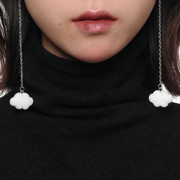 dangle & chandelier girl fashion baroque style personality white cloud pendant earrings cute simple drop earring chain minimalist ladies ear, Silver
dangle & chandelier girl fashion baroque style personality white cloud pendant earrings cute simple drop earring chain minimalist ladies ear, Silver