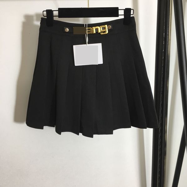 225 2021 brand same style shorts skirt fashion black white dress empire womens clothes meiyi
225 2021 brand same style shorts skirt fashion black white dress empire womens clothes meiyi