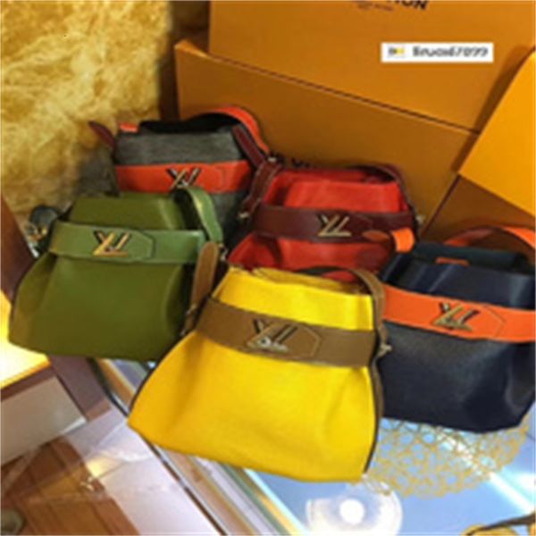 leather handbags shoulder water ripple brand bucket bag 54229 women designer iconic bags handles luxury bags totes cross mn98 body bag c
leather handbags shoulder water ripple brand bucket bag 54229 women designer iconic bags handles luxury bags totes cross mn98 body bag c