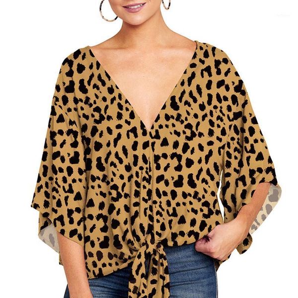 women's blouses & shirts 5xl plus size women blouse v neck flared 3/4 sleeves knoted hem printed vintage holiday 2021 summer tunic, White
women's blouses & shirts 5xl plus size women blouse v neck flared 3/4 sleeves knoted hem printed vintage holiday 2021 summer tunic, White