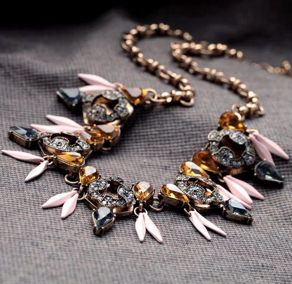 pendant necklaces 2021 fashion design est arrival colorful resin exquisite glass natural stone gold color statement for women, Silver
pendant necklaces 2021 fashion design est arrival colorful resin exquisite glass natural stone gold color statement for women, Silver