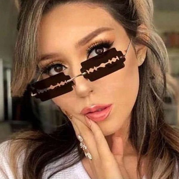 new sunglasses women's fashion net red dance party funny blade sunglasses lady, White;black
new sunglasses women's fashion net red dance party funny blade sunglasses lady, White;black
