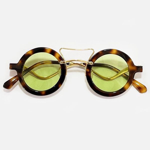 sunglasses cute vintage round women brand design acetate frame sun glasses fashion men eyewear with original box uv400, White;black
sunglasses cute vintage round women brand design acetate frame sun glasses fashion men eyewear with original box uv400, White;black